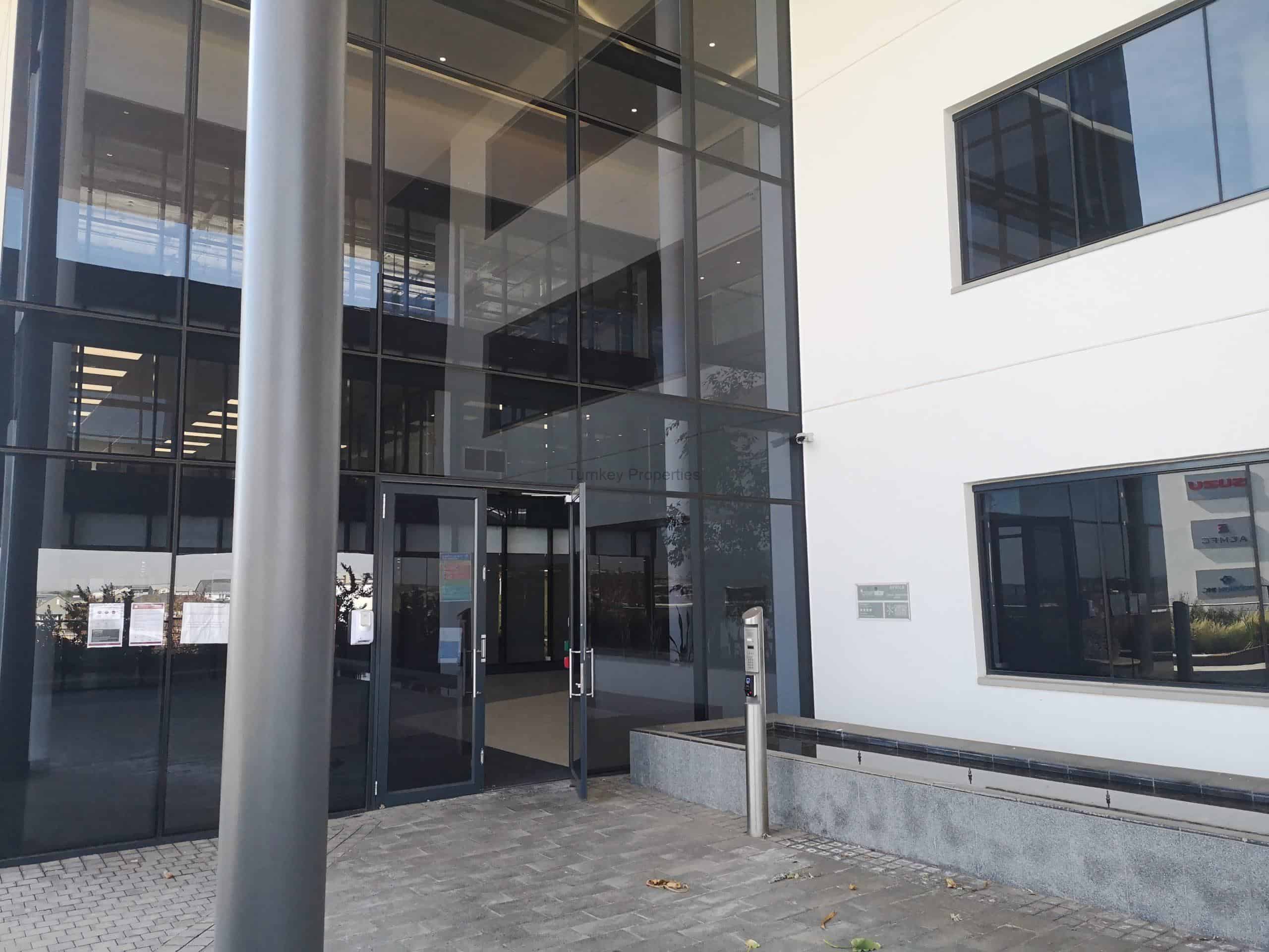 286m² office to let midrand Corporate Campus (Reduced rental)