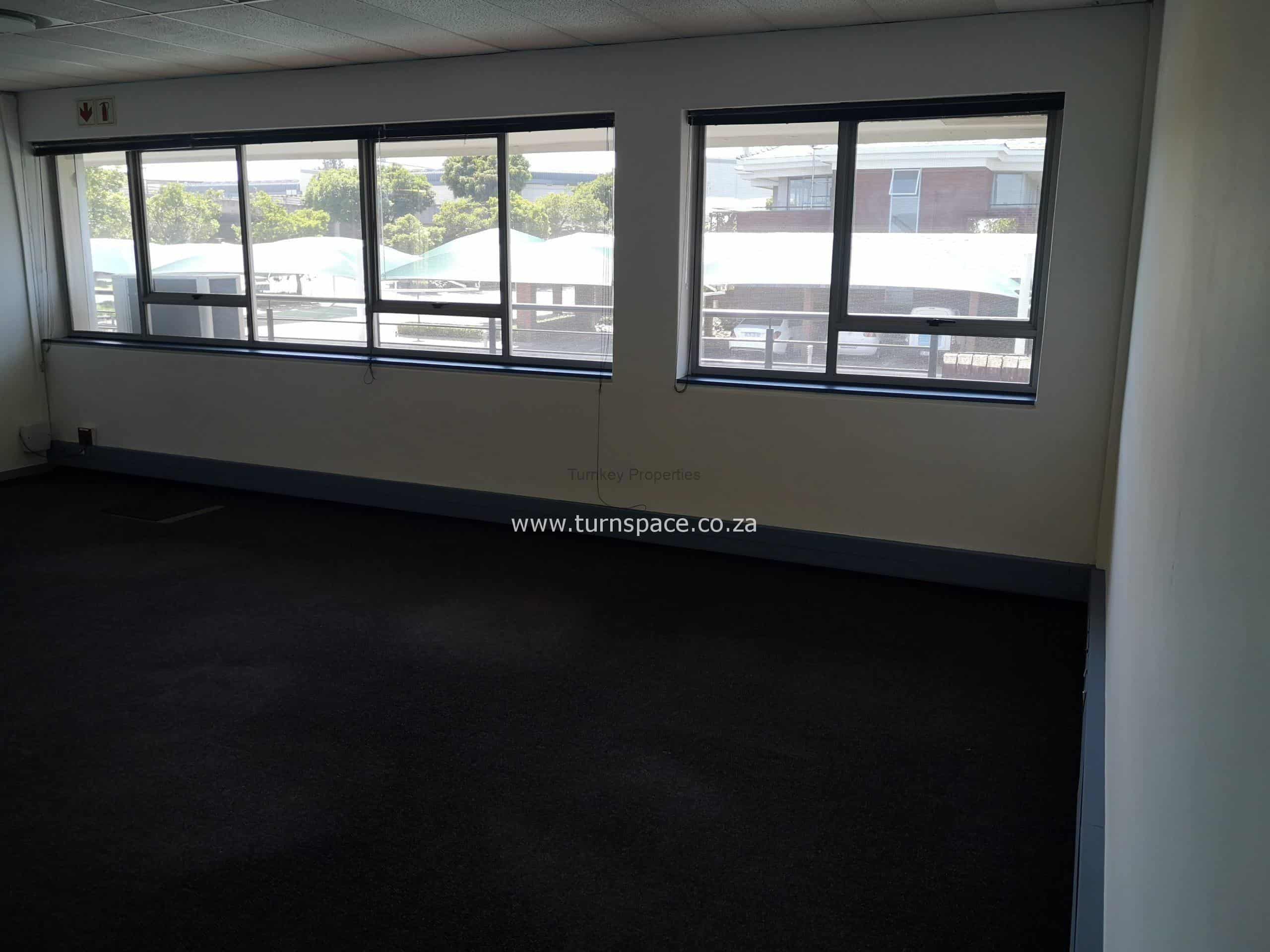 199m² Office Space to Rent Epsom Downs Office Park