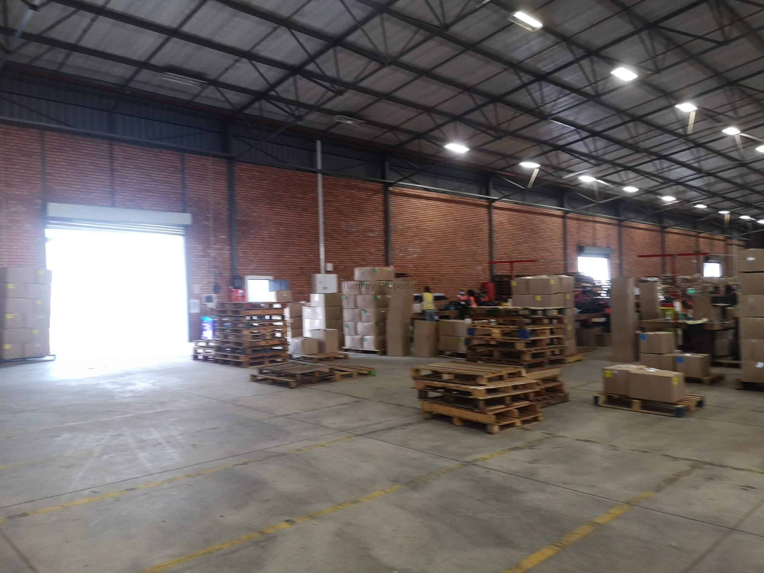 2650 m² Warehouse to Rent Pomona 84 Maple