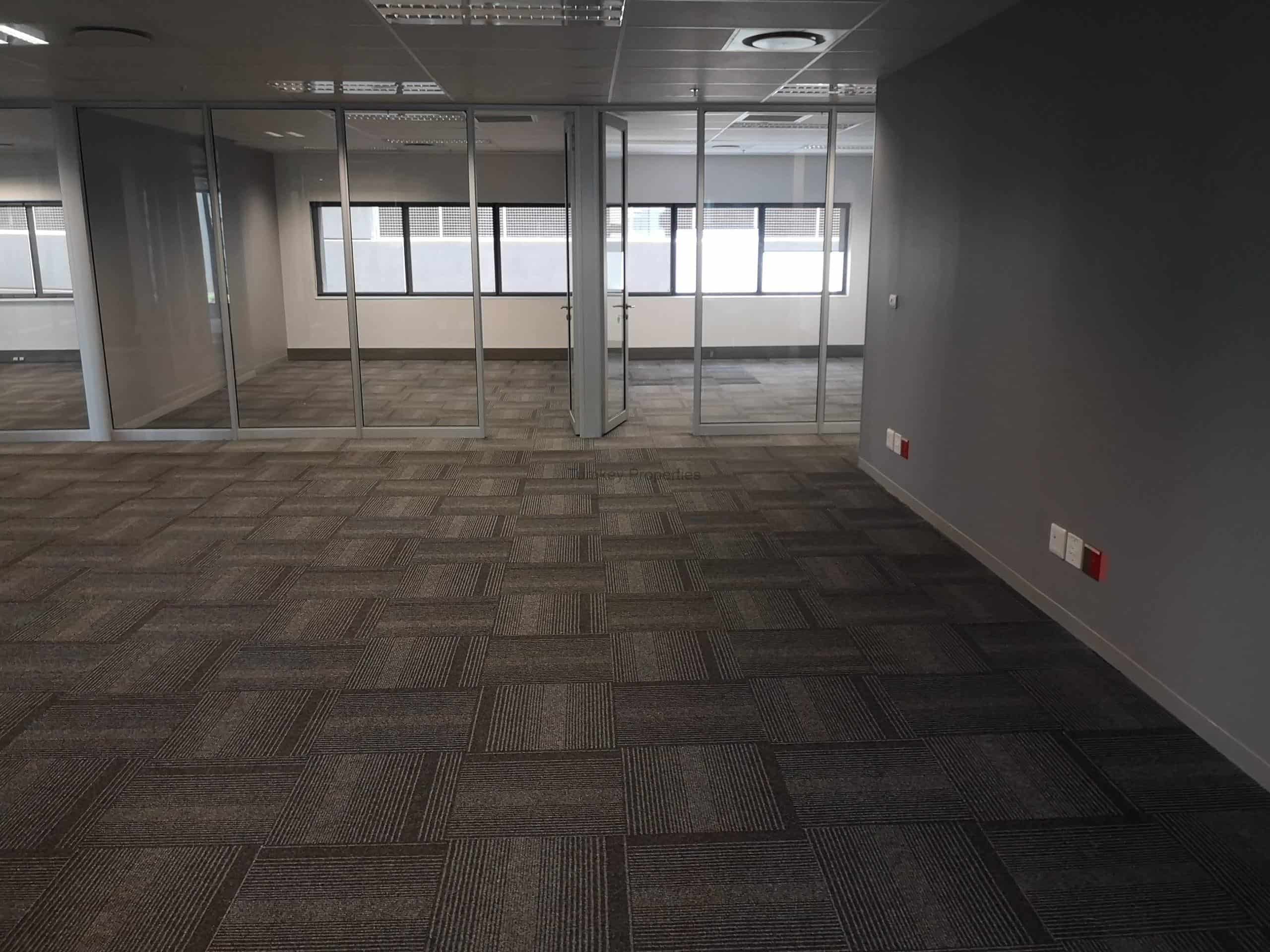 796 m² Office Space to Rent Rosebank 30 Jellicoe