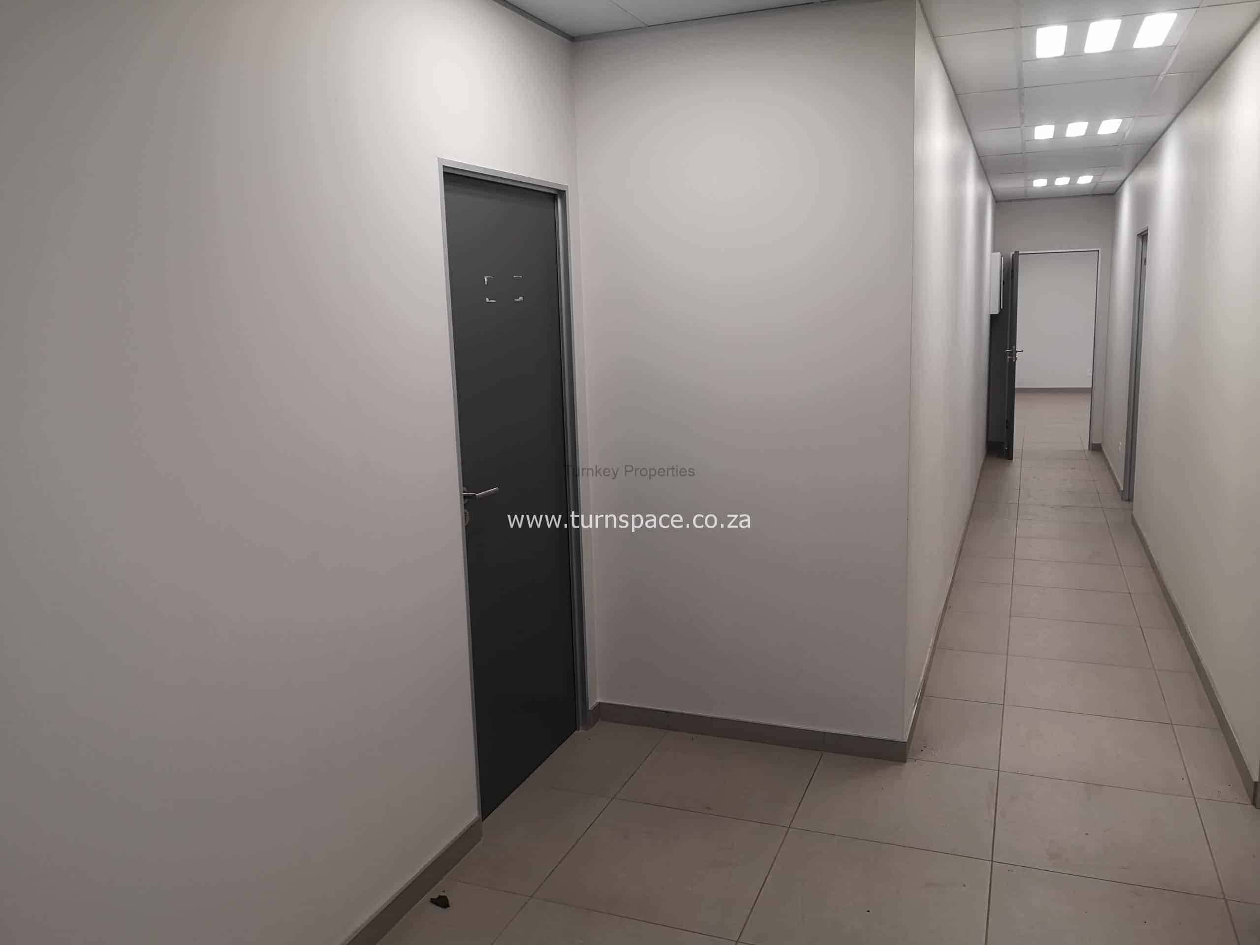 250m² Office Space to Rent Rosebank 8 Sturdee