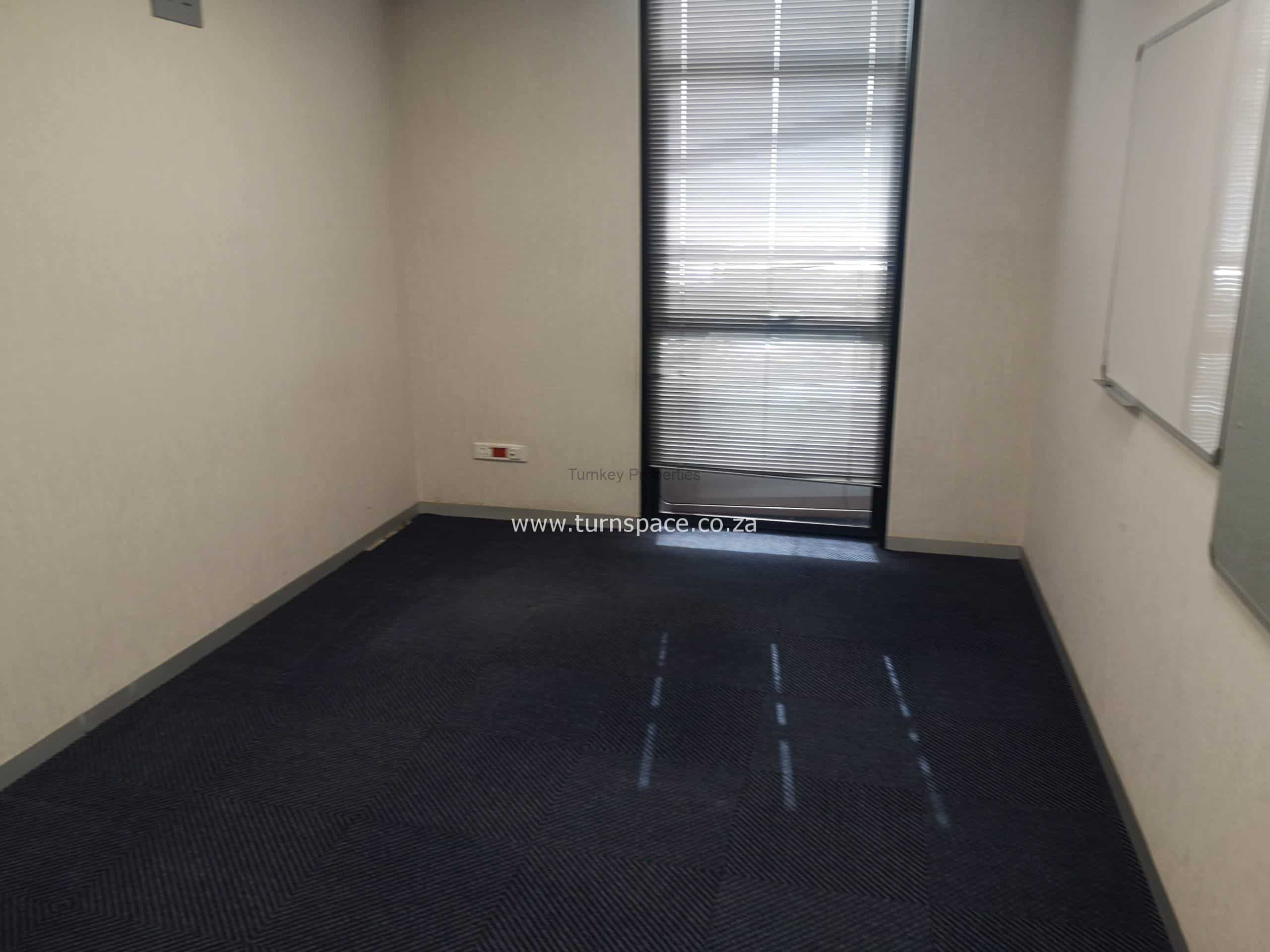 157m² Office Space to Rent Rosebank 6 Sturdee