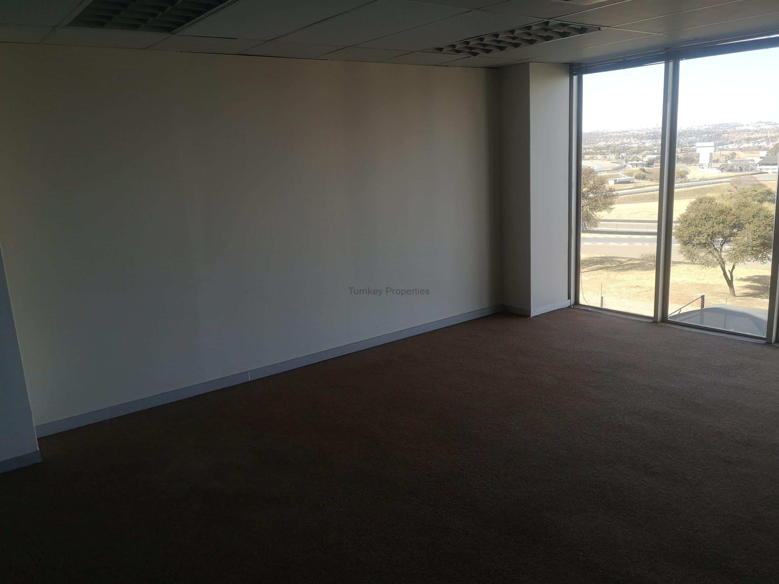 196 m² Office Space to Rent Kyalami Business Park Midrand