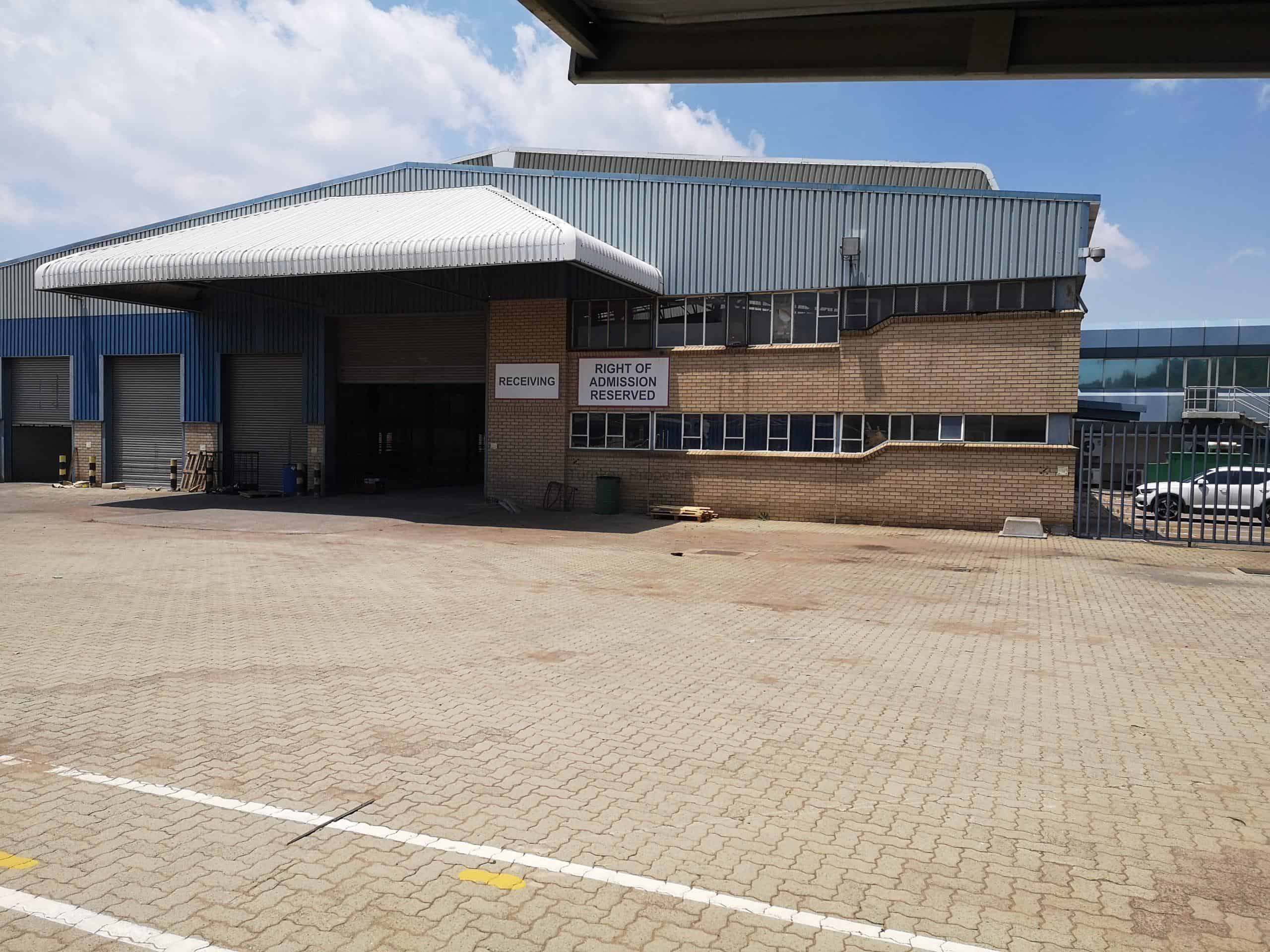 5900m² warehouse to rent Gosforth Park
