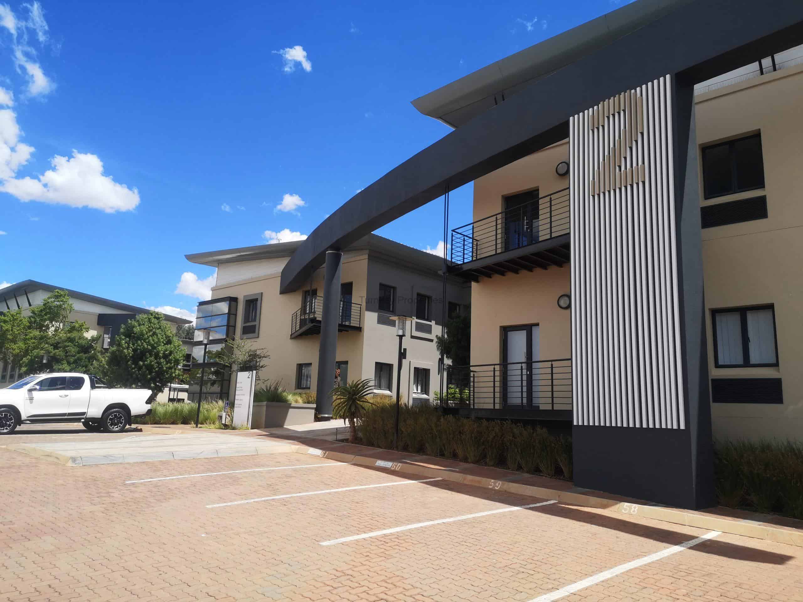 175m² office to let Clearwater office park, Strubensvallei