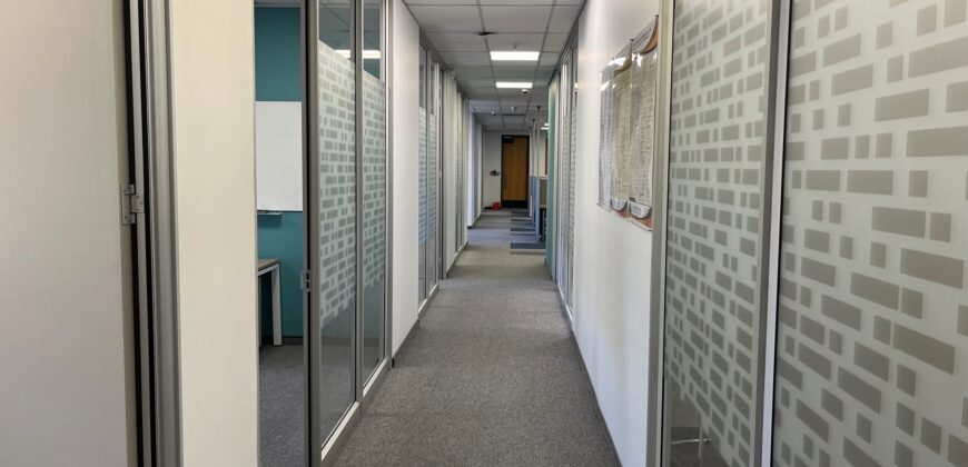 639m² Office Space to Rent Knightsbridge Office Park